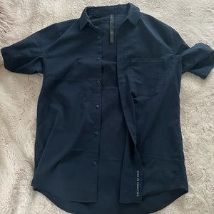 Lululemon short sleeve button up